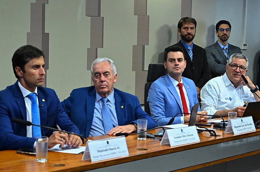 Padilha - the adhesion of private hospitals to SUS reduces the waiting time