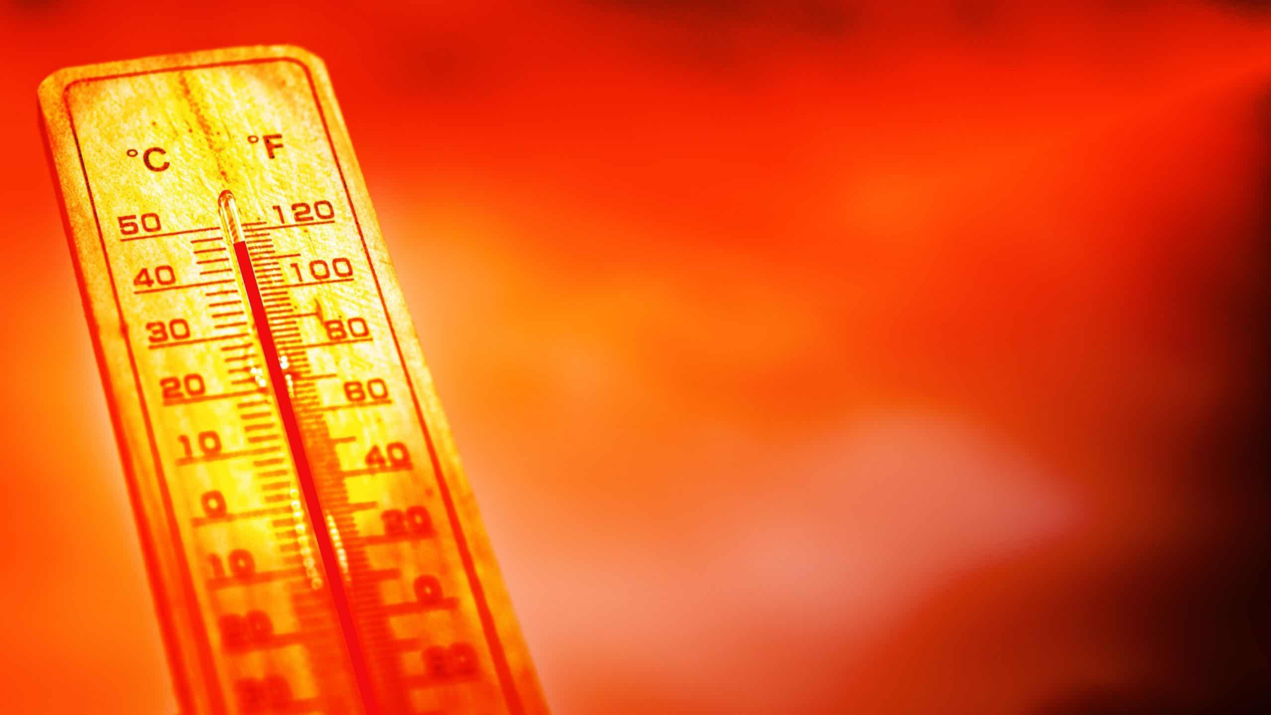 'Explosão de calor' causa cerca de 100 km / h na Espanha